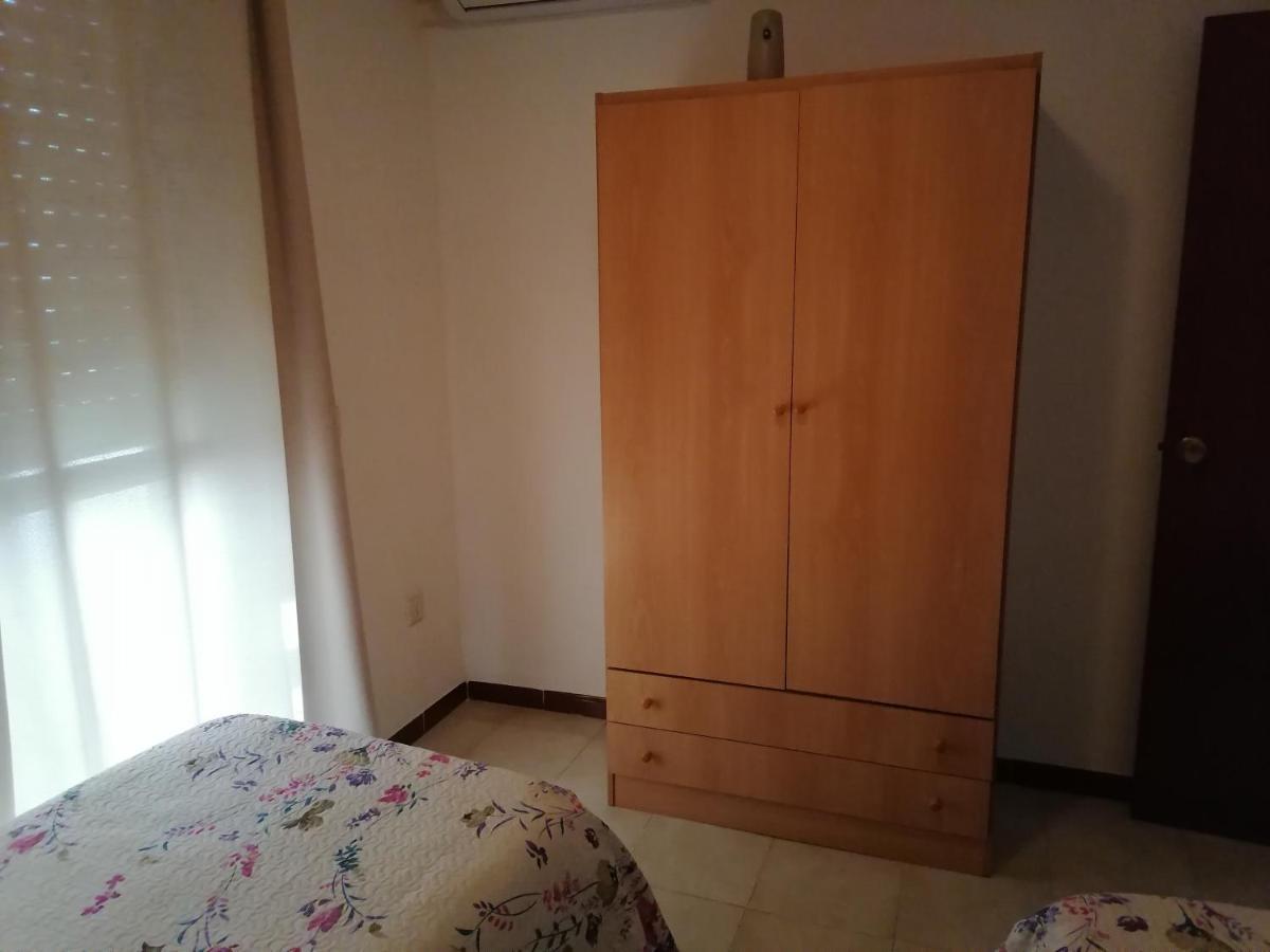 Apartamento Cayetano Рота Екстериор снимка