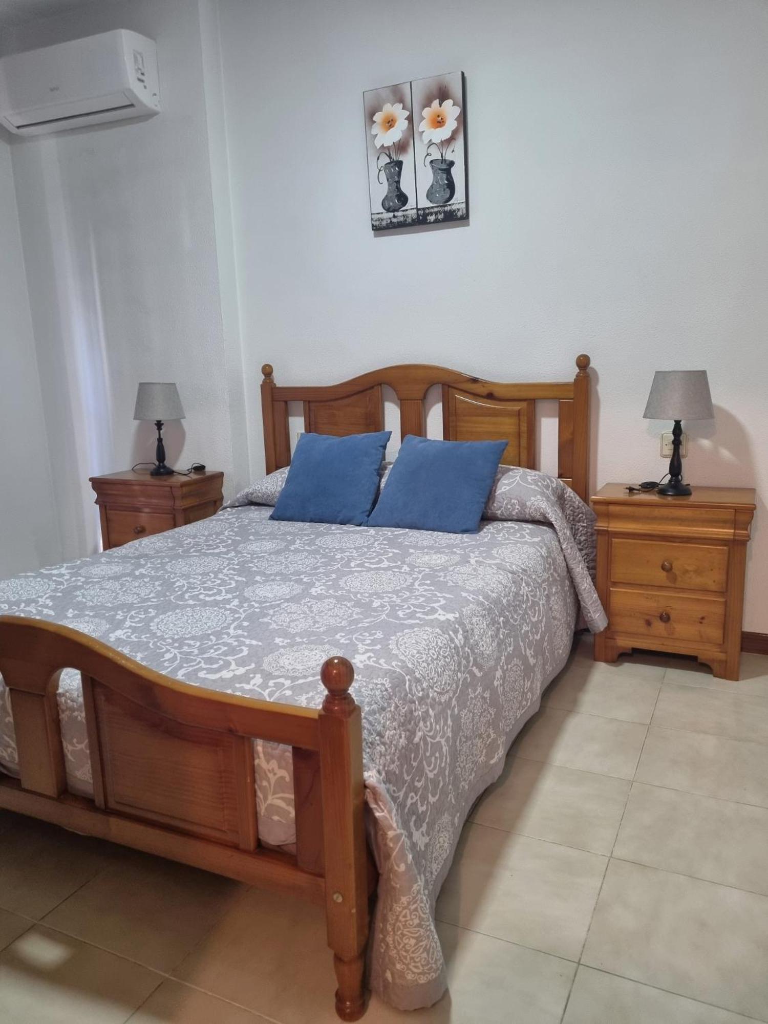 Apartamento Cayetano Рота Екстериор снимка